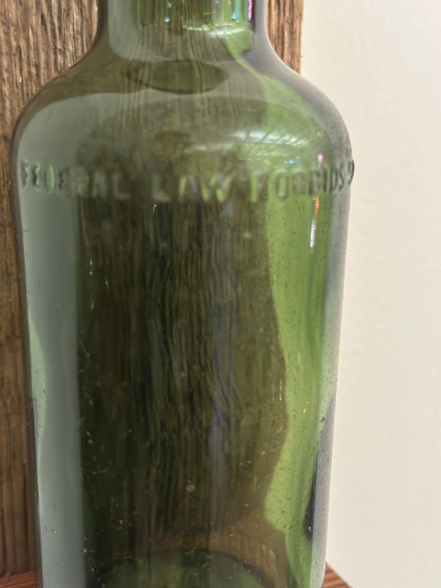 'FEDERAL LAW FORBIDS' -OHIO WALL VASE COLLECTION